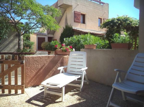 Maison avec Mezzanine, 5 Couchages, Piscine, Près Plage - Gruissan - FR-1-229-845